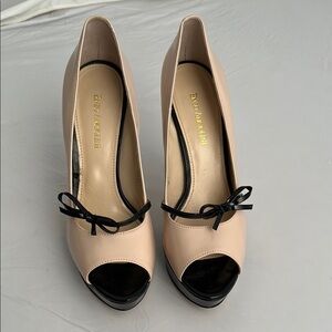 Enzo Angiolini Savoye nude and black patent leather platform peep toe heels